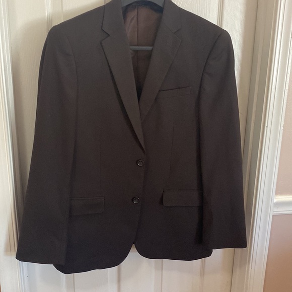 Caravelli Italy mens single breasted lined brown suit; size: 38R, 32W - Picture 2 of 13
